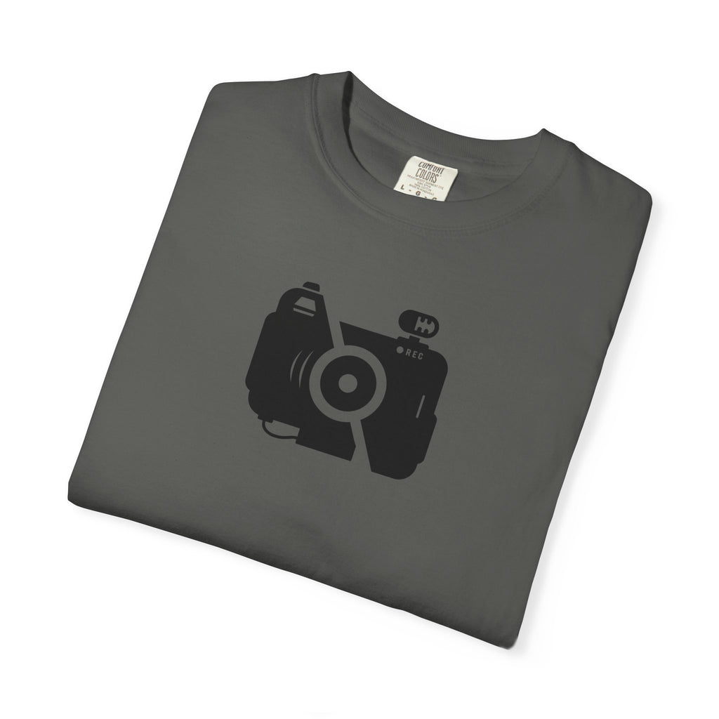 Camera Icon T-Shirt — Minimal Photographer Tee